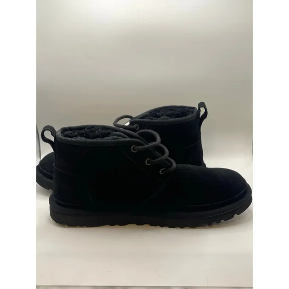 UGG Neumel Boots Women’s 9 Black Suede Shearling Lined New Without Box - Picture 1 of 7